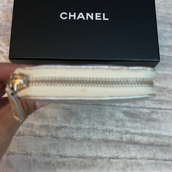 Preloved Chanel silver wallet great condition has some scuff marks . - Picture 4 of 14